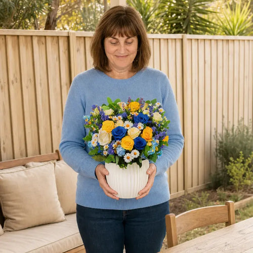 Cerulean Dream Pop-Up Bouquet